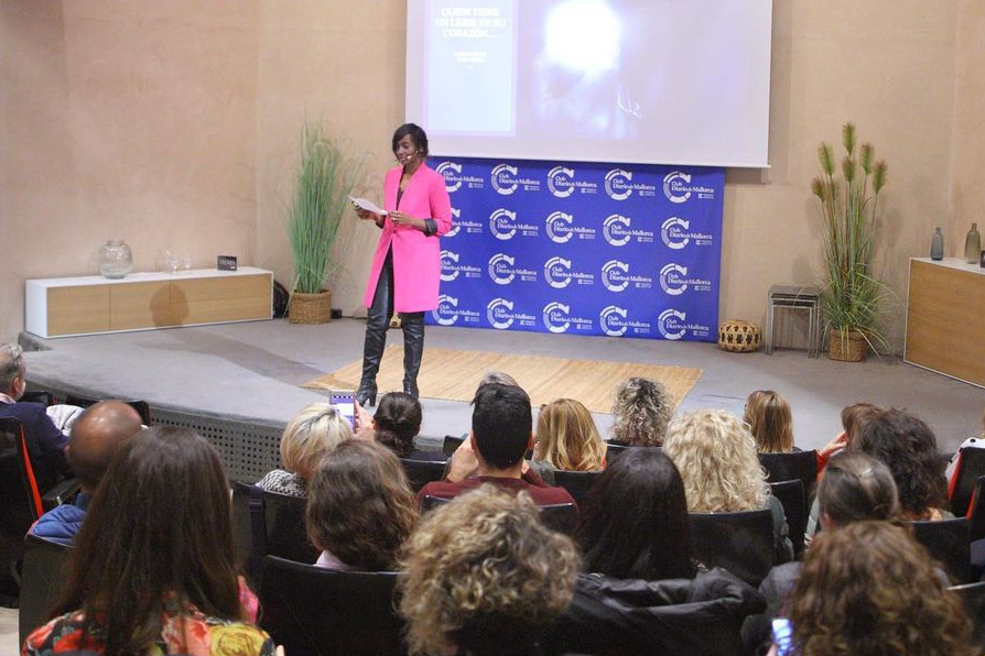 Bisila Bokoko Imagen 2 Conferencias Charlas Motivacionales Latinoamérica